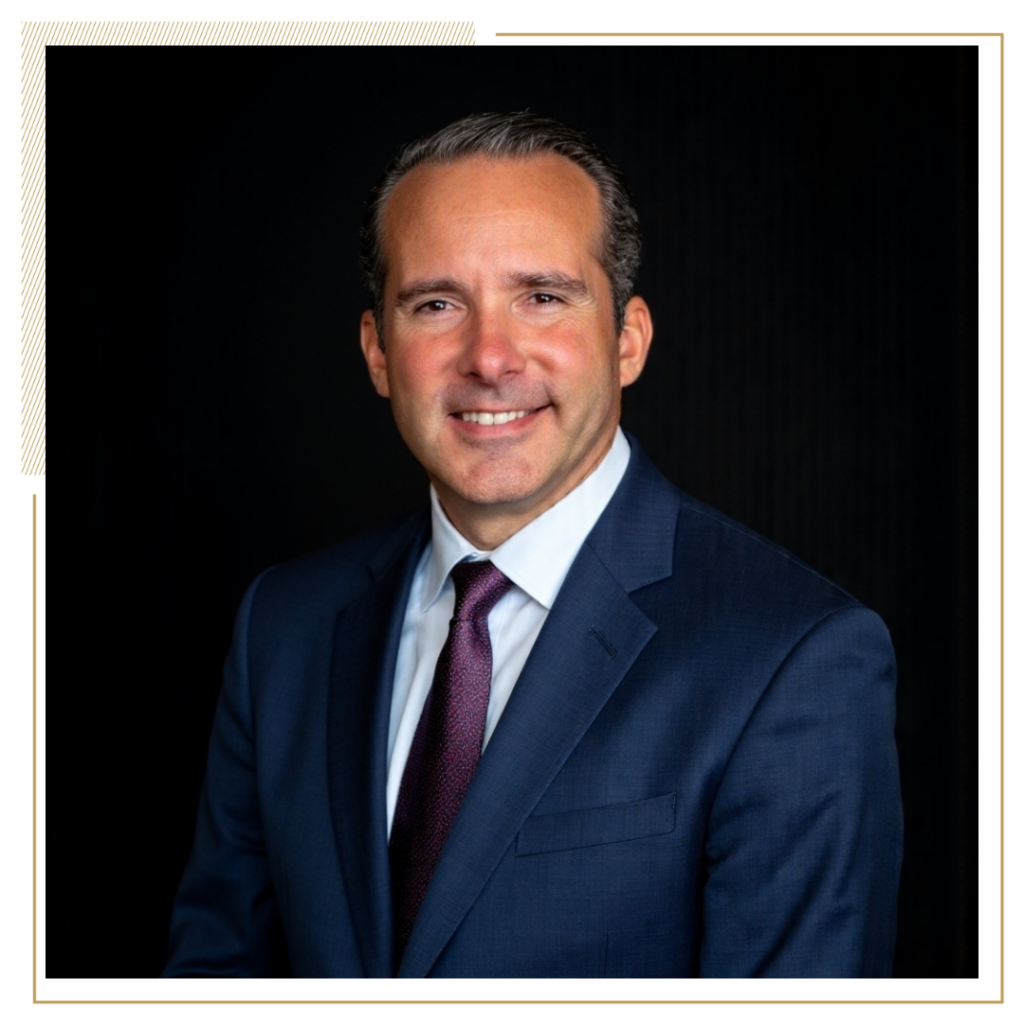 Headshot of Pepe Carreras